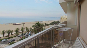 apartment for 4 people facing the sea, Canet-En-Roussillon